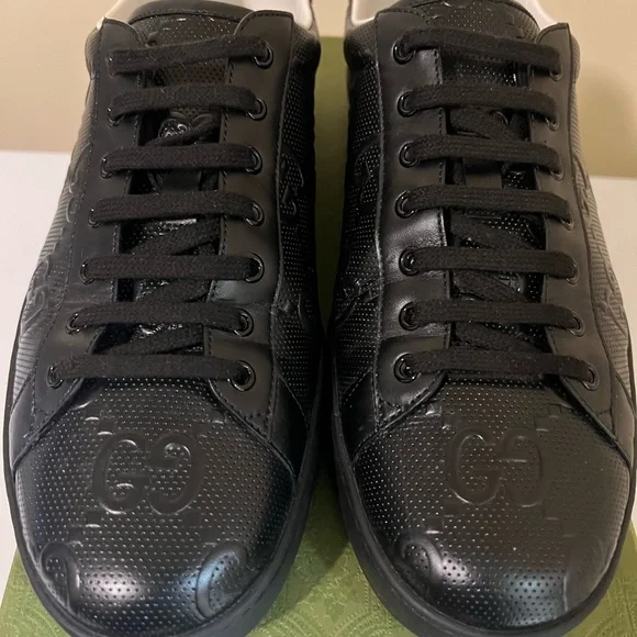 Gucci Black Logo-Embossed Sneakers - Picture 4 of 8